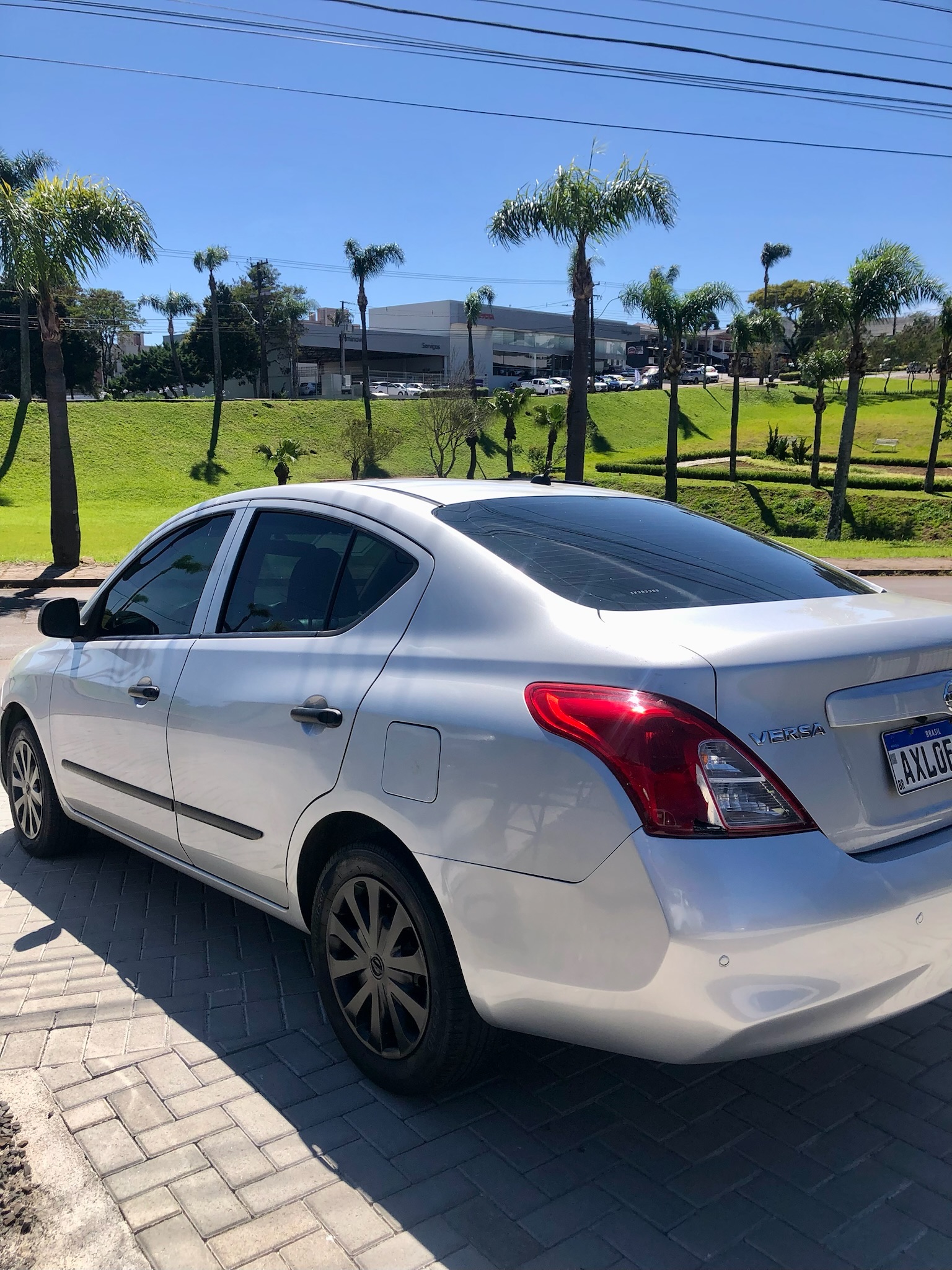 Nissan Versa-3