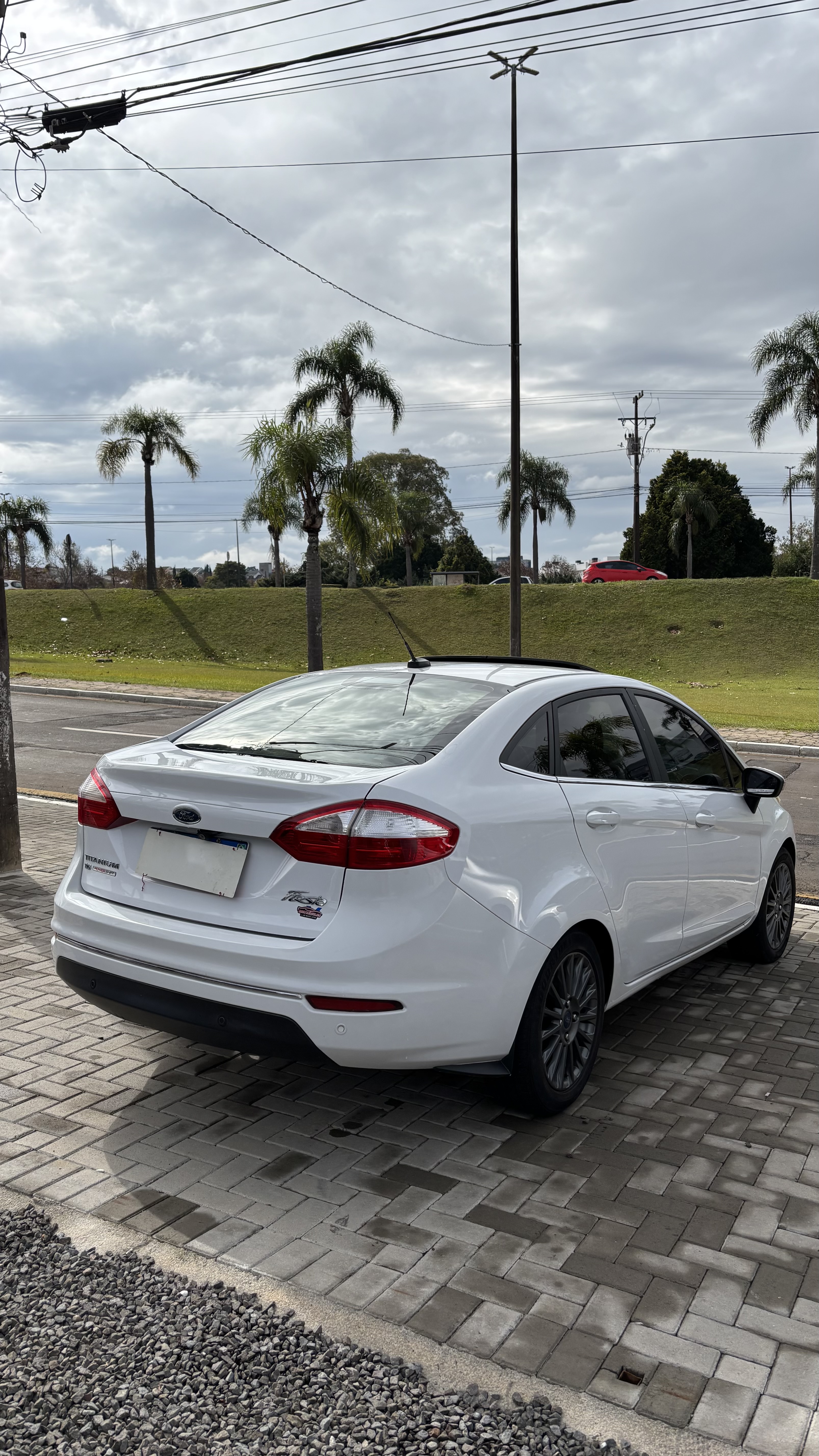 New Fiesta Titanium 1.6 AUT-4