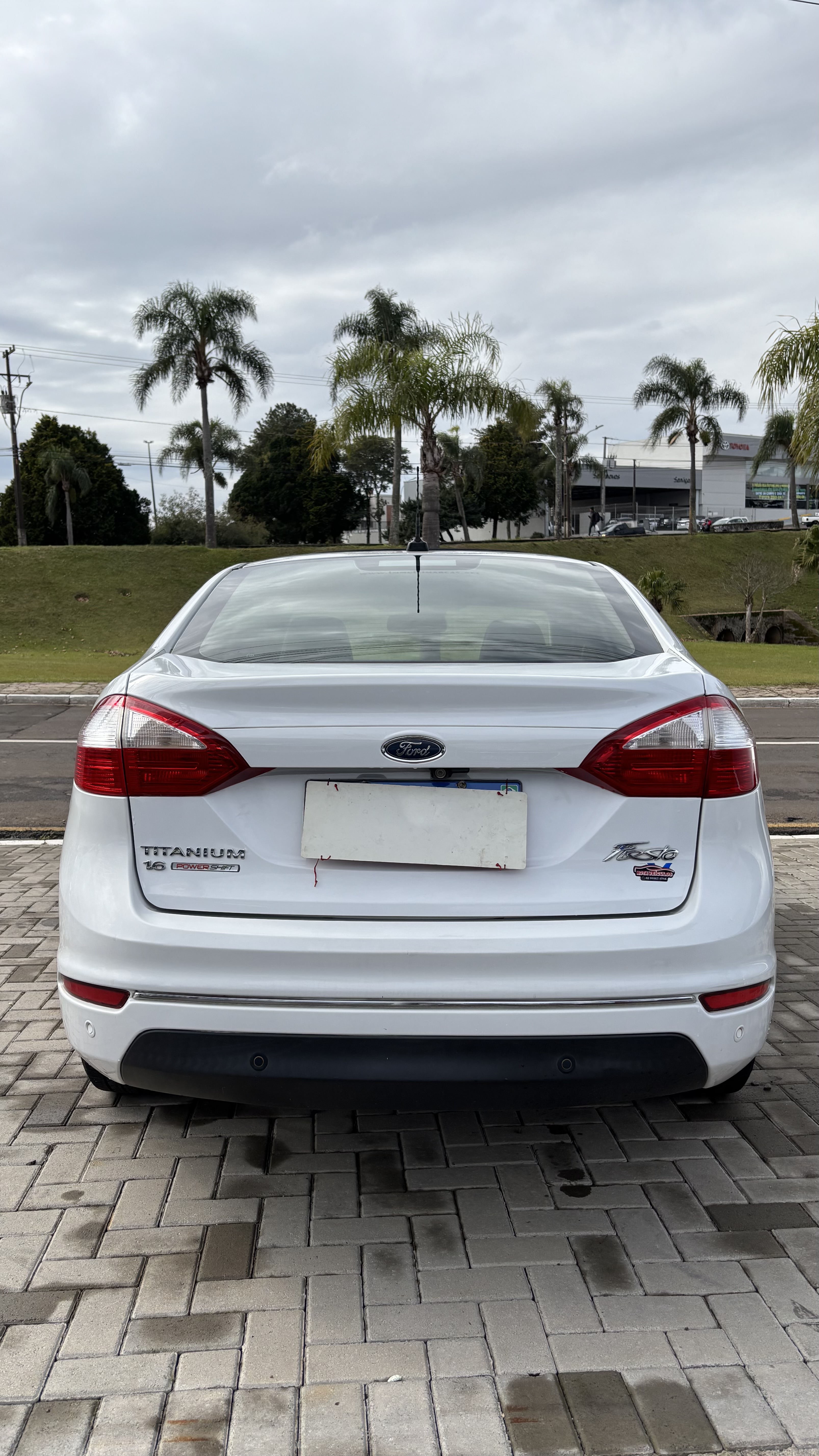 New Fiesta Titanium 1.6 AUT-5