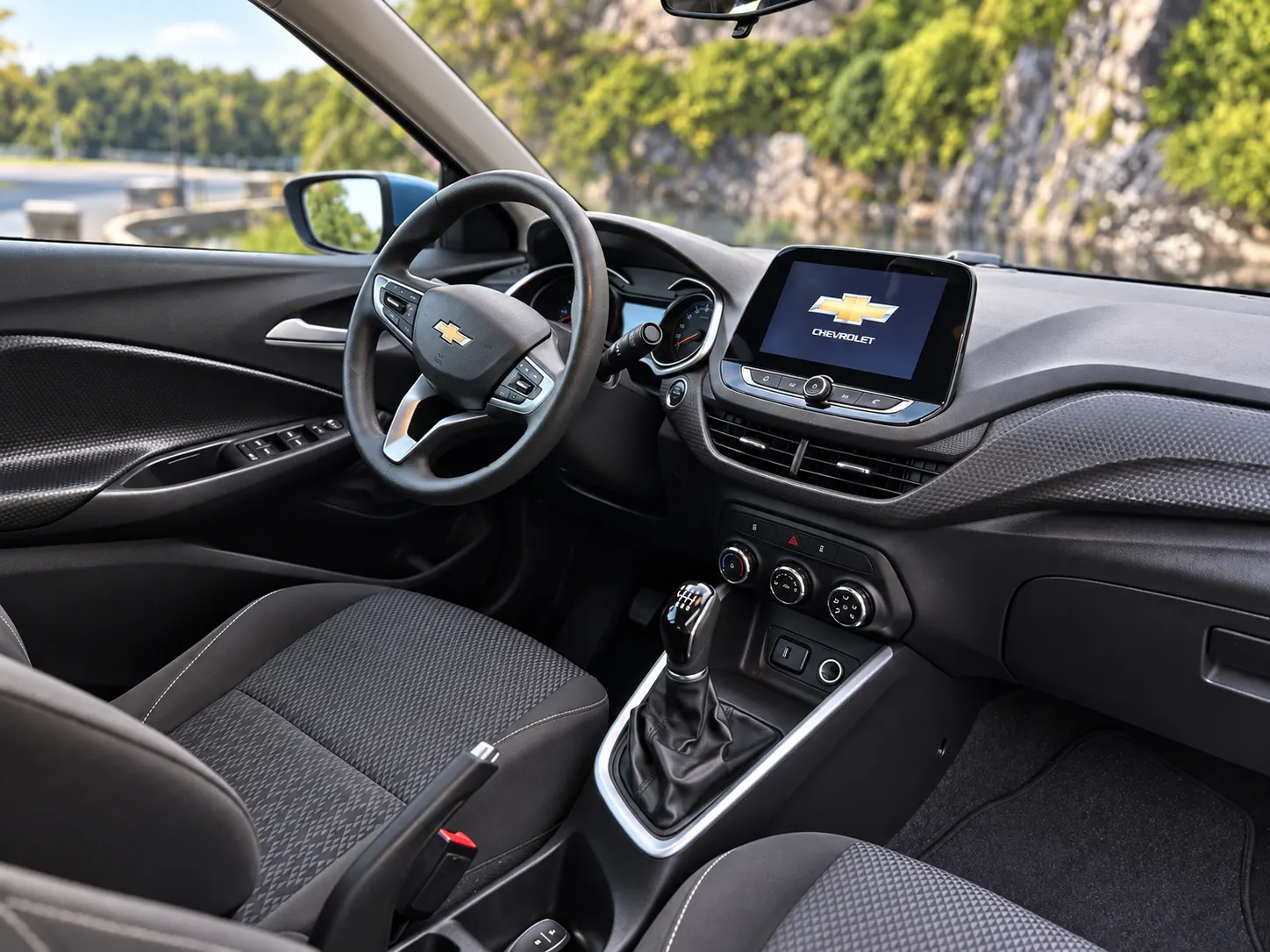 Chevrolet Onix LT 1.0-9