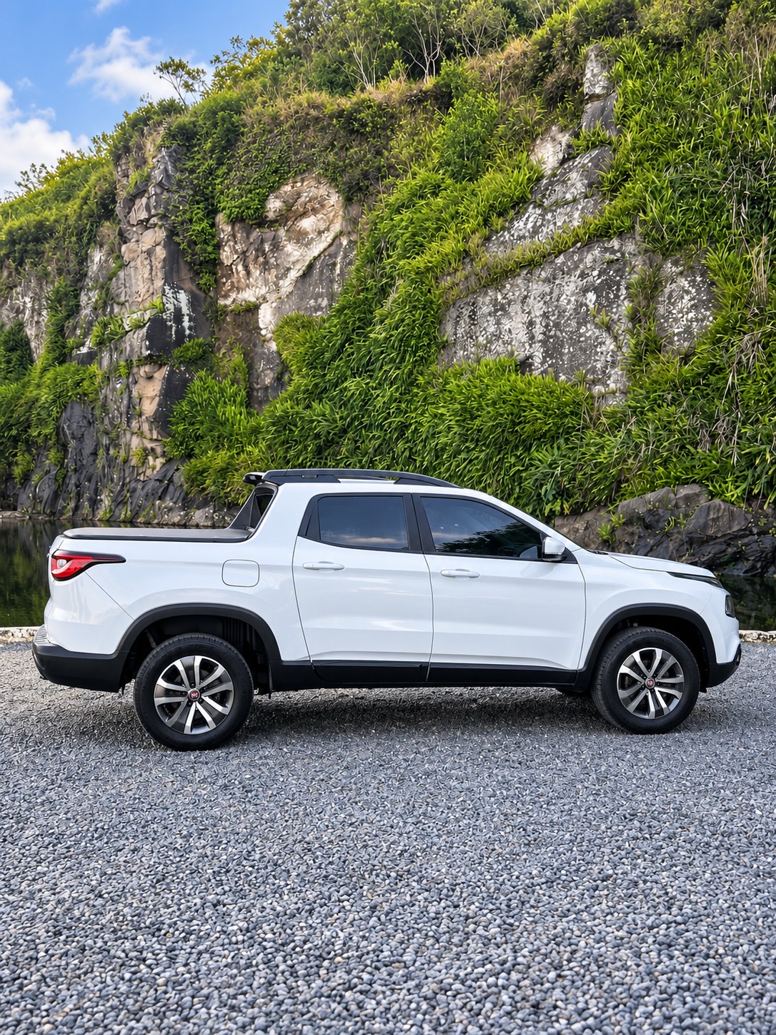 Fiat Toro Freedom-3